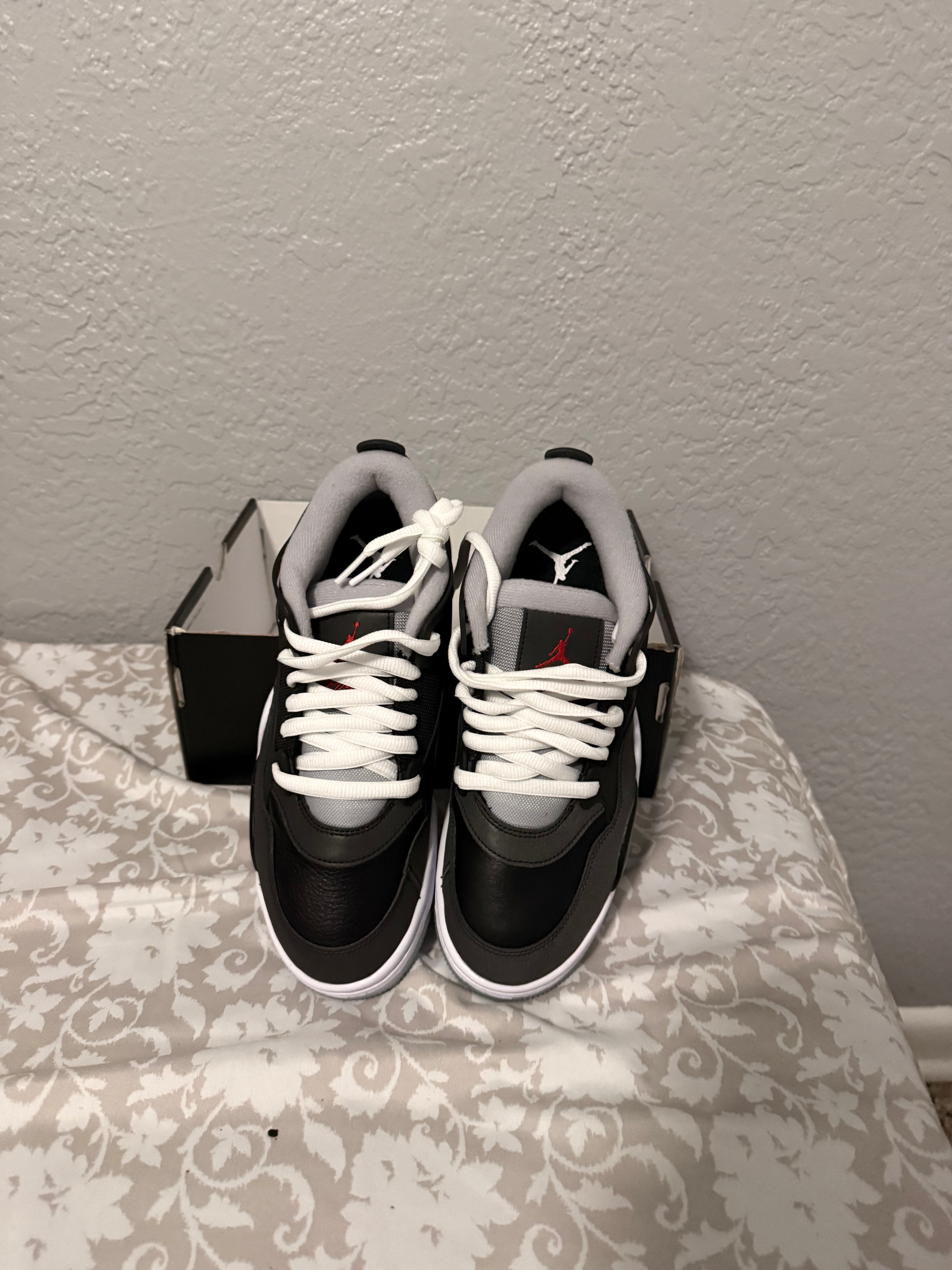 Jordan 4 low
